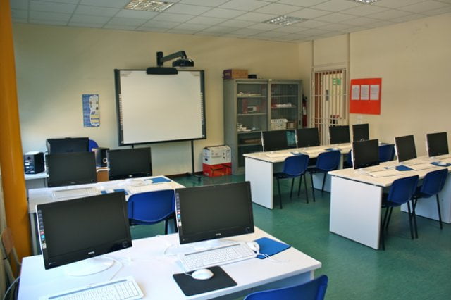 phoca_thumb_l_aulainformatica1